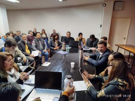 Paritaria docente: recomposición salarial del 5,1% imagen-4