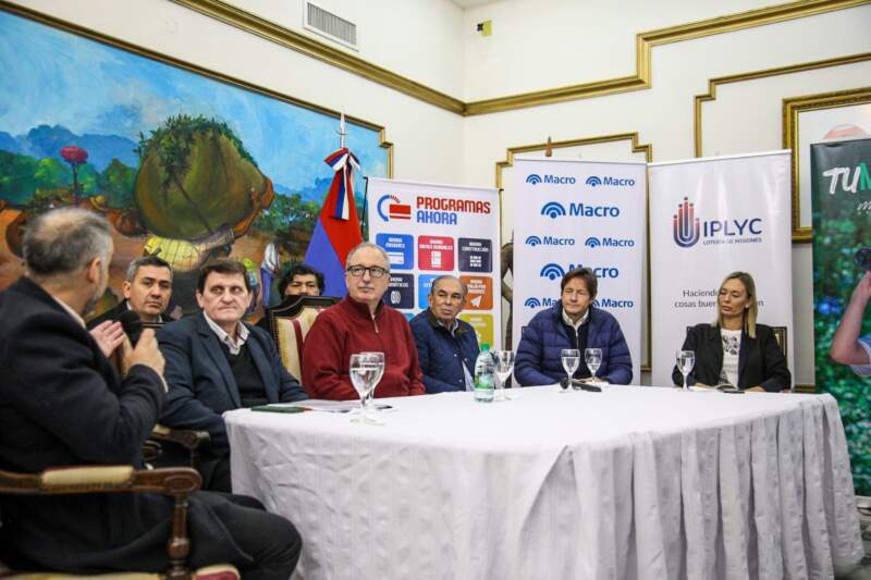 Con más de mil comercios adheridos, Posadas se prepara para vivir una nueva edición del Black Friday imagen-10