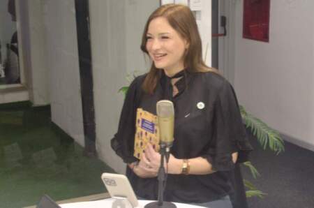 Plantar árboles como acto de vida: un cuento que resignifica la fuerza de una decisión individual imagen-9