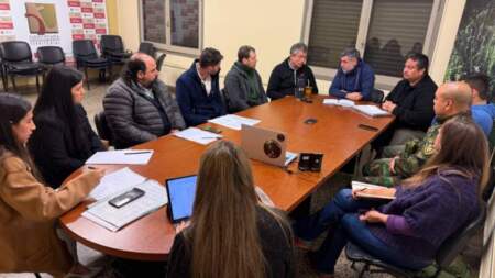 Con propuestas se realizó una reunión interinstitucional para abordar la creación de una normativa sobre la venta de aves silvestres imagen-9