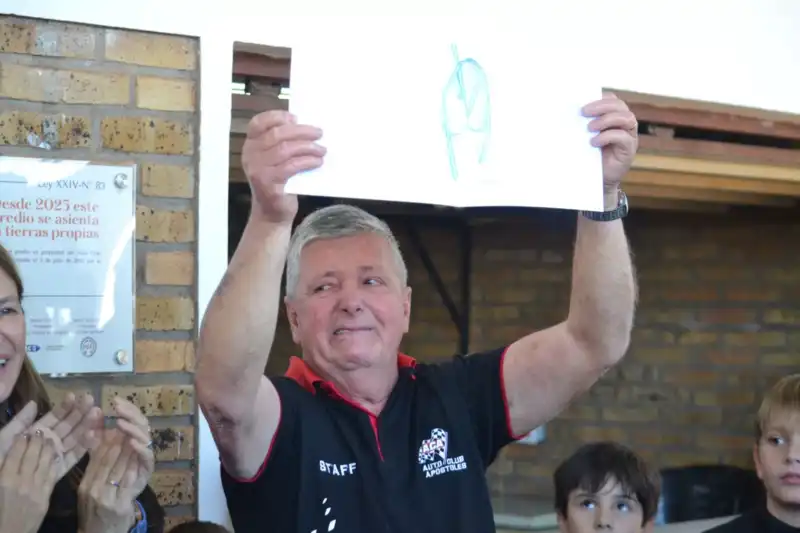 Karting: la 4ta fecha del Campeonato en Circuitos Terrados fue una fiesta en Apóstoles 3 Karting: la 4ta fecha del Campeonato en Circuitos Terrados fue una fiesta en Apóstoles imagen-2