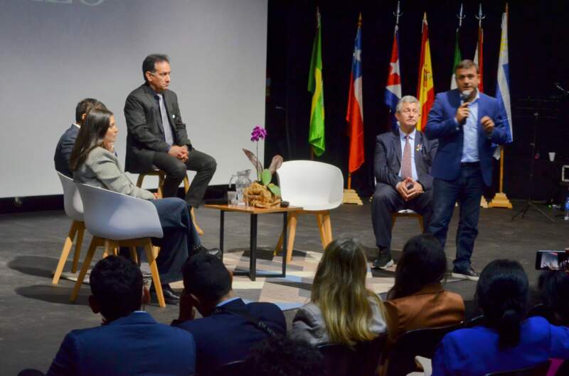 Montecarlo volvió a ser sede de un encuentro internacional: exitosa VIII Cumbre Mundial de Gobernabilidad y Democracia, destacan 7 Montecarlo volvió a ser sede de un encuentro internacional: exitosa VIII Cumbre Mundial de Gobernabilidad y Democracia, destacan imagen-6