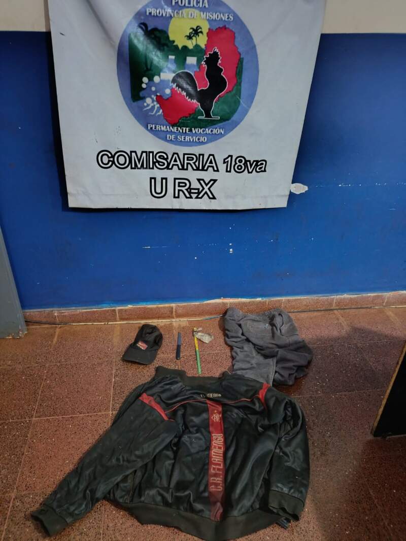 Posadas: atraparon a dos hombres cuando robaban cables del alumbrado público 5 Posadas: atraparon a dos hombres cuando robaban cables del alumbrado público imagen-4