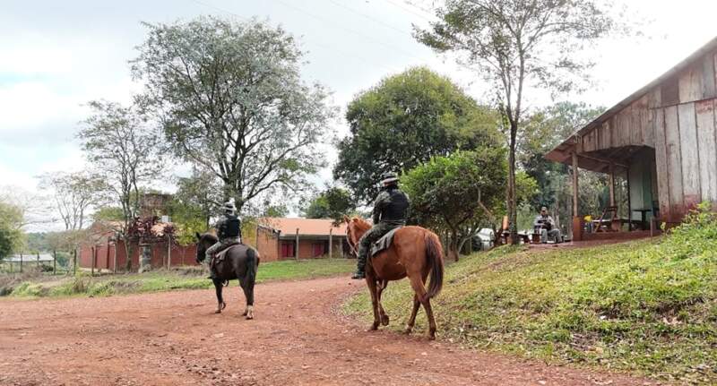 En Operativo Rural acompañan a los colonos de Campo Ramón 3 En Operativo Rural acompañan a los colonos de Campo Ramón imagen-2