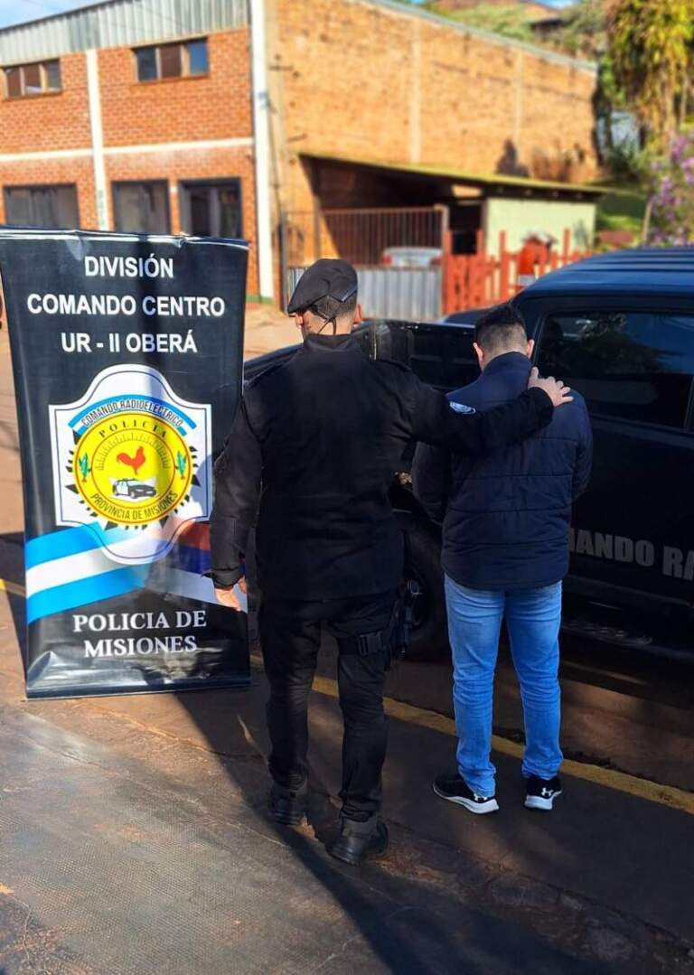 Operativo encubierto: detienen en Oberá a acusado de estafa millonaria por falsa venta de madera imagen-12