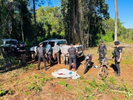 Irrumpieron en una propiedad privada de San Pedro y fueron detenidos imagen-5