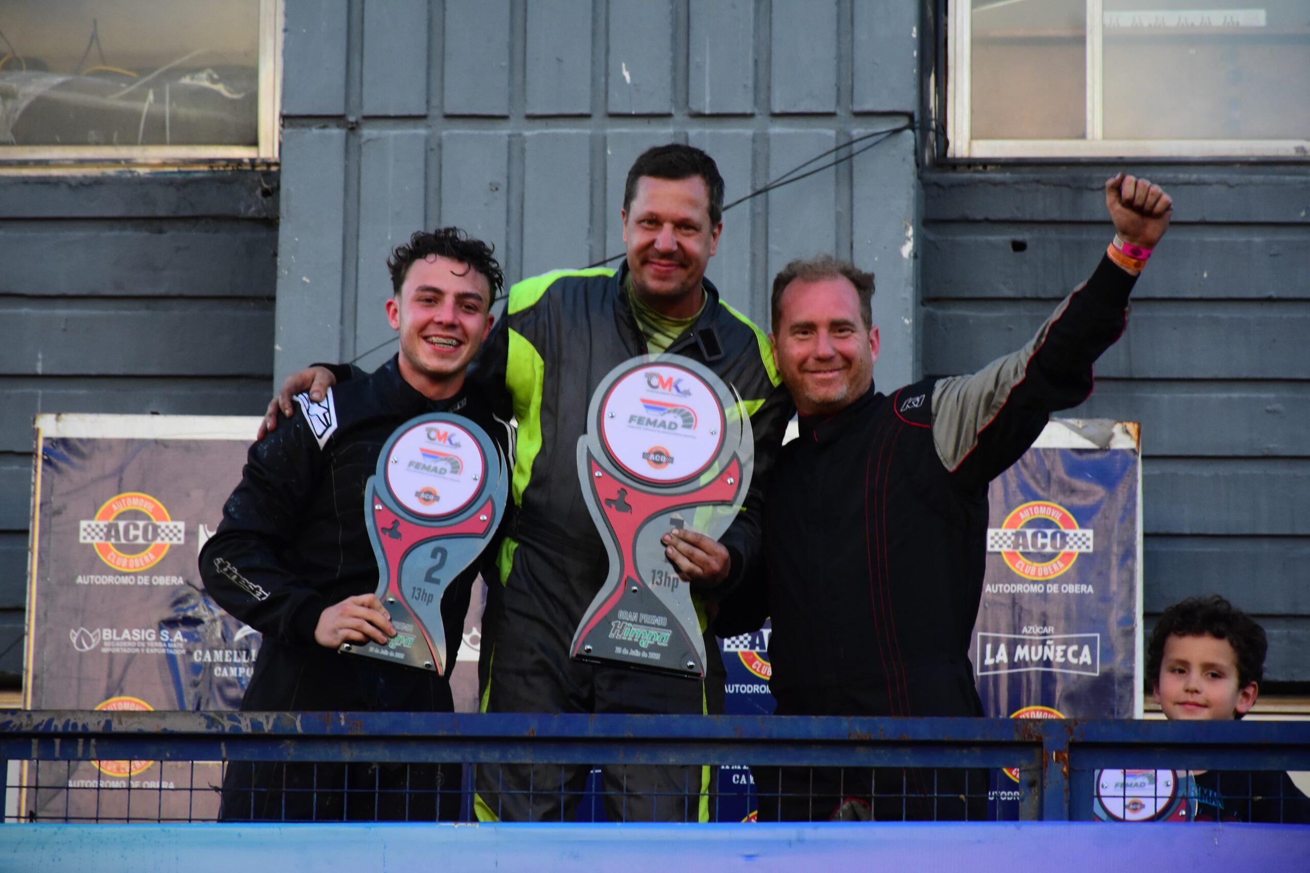 Karting: con invitados en la Junior 150, el Campeonato Misionero coronó a los ganadores de la cuarta fecha 7 Karting: con invitados en la Junior 150, el Campeonato Misionero coronó a los ganadores de la cuarta fecha imagen-6