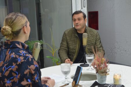 Herrera Ahuad: "El misionero optó por un servicio de salud fuerte, resolutivo con la certeza de que lo protege y lo cuida" imagen-3