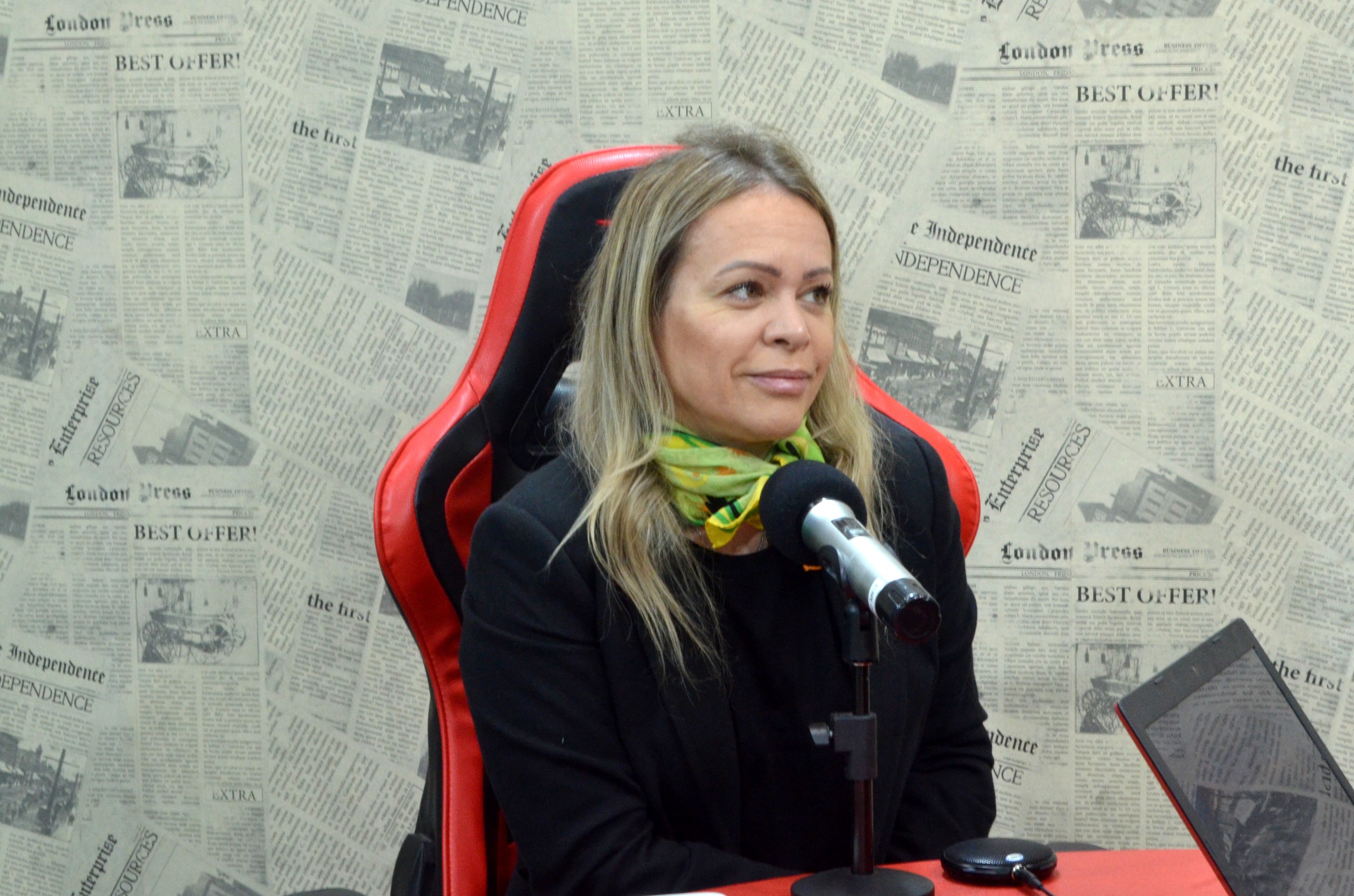 Recomendaciones para elegir el look perfecto en casamientos diurnos: qué usar si hay dress code, qué evitar y cómo combinar según el clima Recomendaciones para elegir el look perfecto en casamientos diurnos: qué usar si hay dress code, qué evitar y cómo combinar según el clima imagen-1