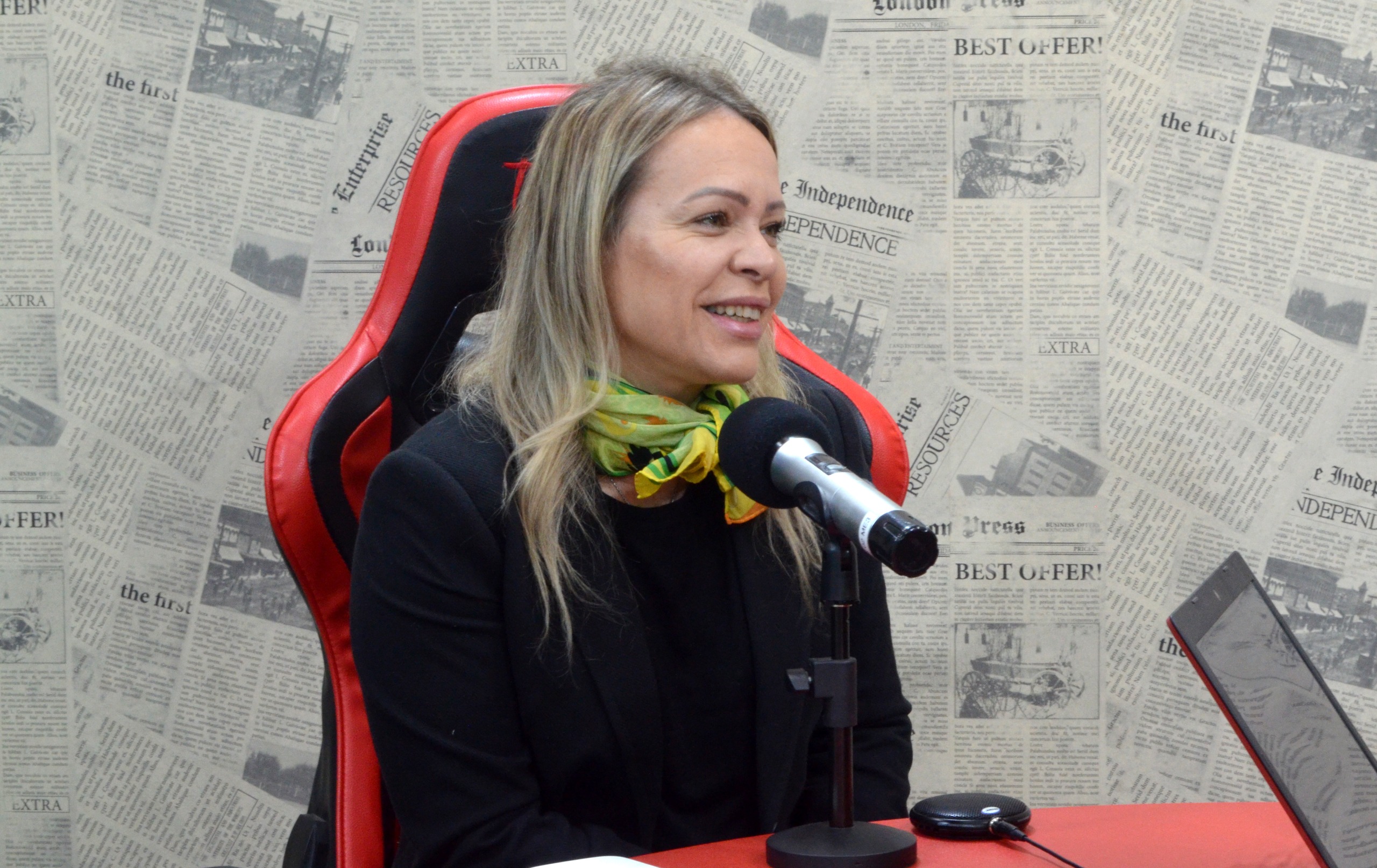 Recomendaciones para elegir el look perfecto en casamientos diurnos: qué usar si hay dress code, qué evitar y cómo combinar según el clima 5 Recomendaciones para elegir el look perfecto en casamientos diurnos: qué usar si hay dress code, qué evitar y cómo combinar según el clima imagen-4