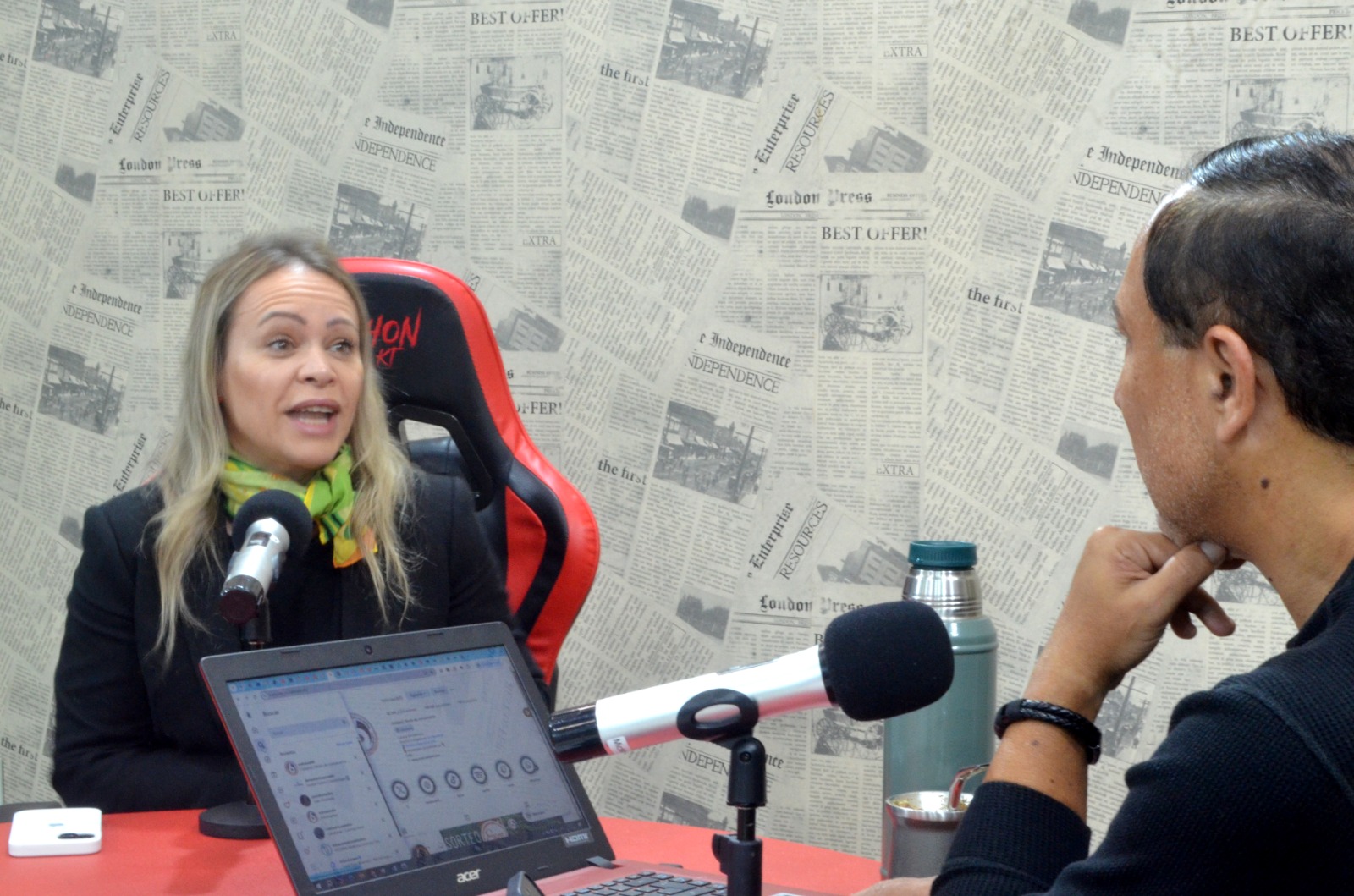 Recomendaciones para elegir el look perfecto en casamientos diurnos: qué usar si hay dress code, qué evitar y cómo combinar según el clima 3 Recomendaciones para elegir el look perfecto en casamientos diurnos: qué usar si hay dress code, qué evitar y cómo combinar según el clima imagen-2