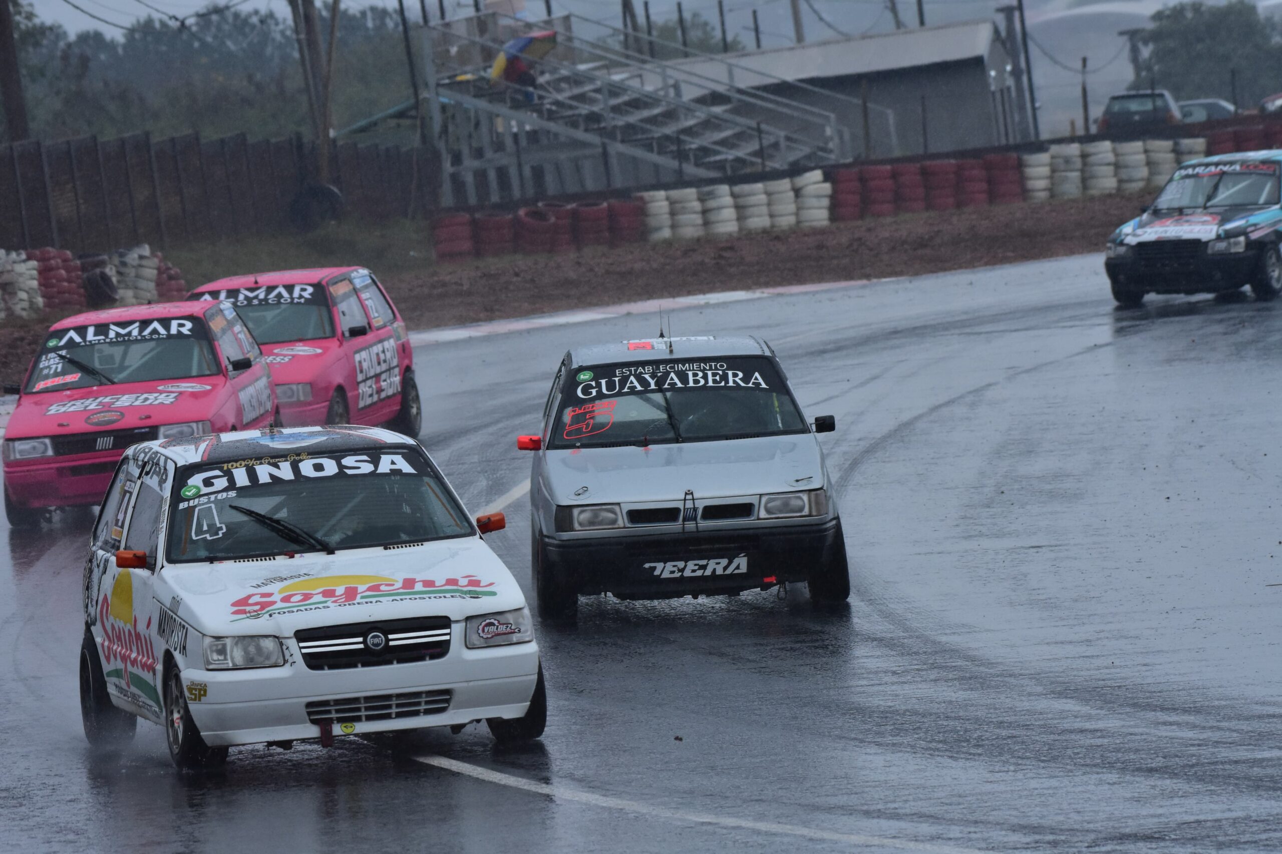Automovilismo: grandes carreras e intensa lluvia, los protagonistas en Posadas Automovilismo: grandes carreras e intensa lluvia, los protagonistas en Posadas imagen-1