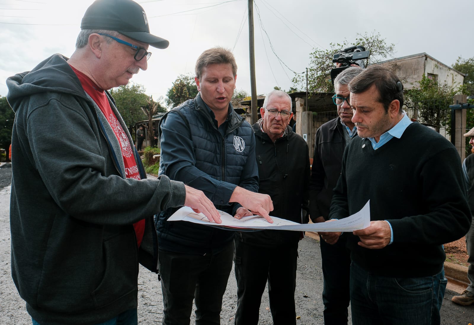 Passalacqua supervisó obras viales e hidráulicas junto a Herrera Ahuad 9 Passalacqua supervisó obras viales e hidráulicas junto a Herrera Ahuad imagen-8