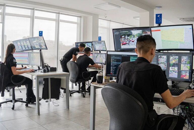 Misiones se suma y potencia el Anillo Digital Federal con su sistema propio de videovigilancia imagen-30