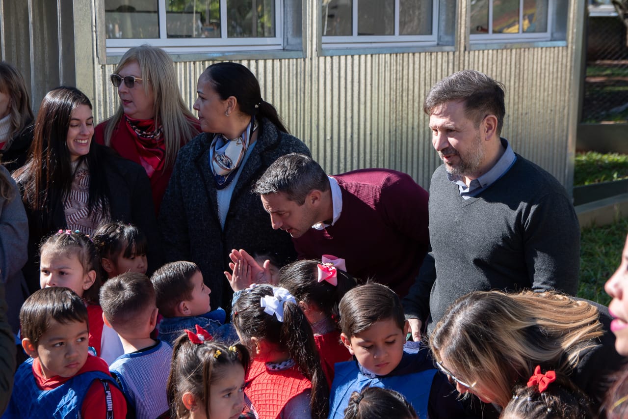 Vilchez: "En Misiones la educación se transforma, innova y mira hacia el futuro de nuestros niños" 9 Vilchez: "En Misiones la educación se transforma, innova y mira hacia el futuro de nuestros niños" imagen-8