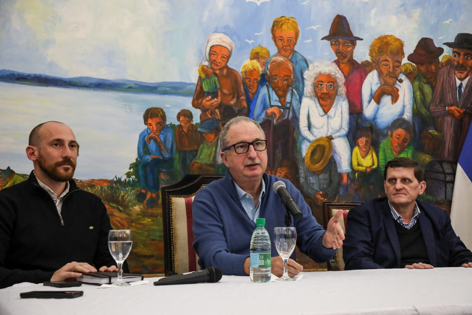 Passalacqua lanzó el Hot Sale "Mejor Oberá": "No sólo motoriza a los 240 comercios adheridos sino que también agiliza toda la economía misionera" 3 Passalacqua lanzó el Hot Sale "Mejor Oberá": "No sólo motoriza a los 240 comercios adheridos sino que también agiliza toda la economía misionera" imagen-2