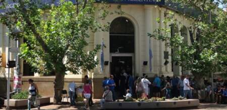 Sigue la incertidumbre y preocupación de trabajadores del Banco Nación por la decisión de cerrar sucursales en distintas localidades imagen-5