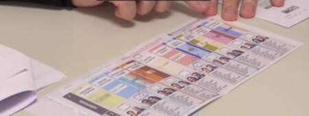 Elecciones 26-O: sin cuarto oscuro y detrás de un biombo el elector podrá hacer la marca de su opción en el debut de la Boleta Única de Papel imagen-9