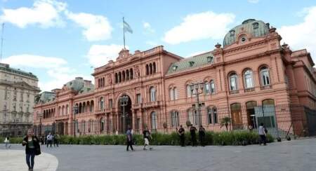 Motosierra sin fin: el Gobierno disolvió los fondos fiduciarios de infraestructura regional, manejo del fuego y el Fondep imagen-3