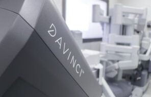 Senadores de Misiones presentaron proyecto de Beneplácito por la primera cirugía robótica Da Vinci Xi en hospital "Dr. Ramón Madariaga" imagen-6