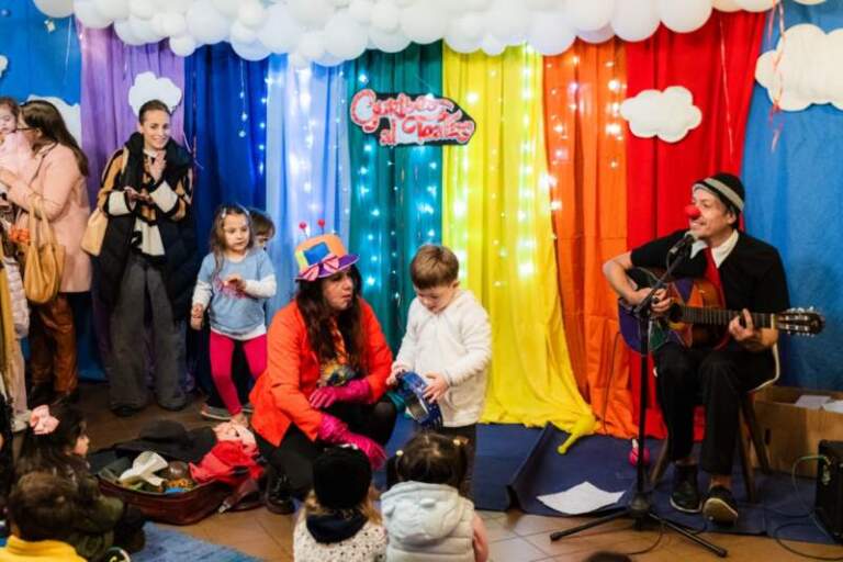 El festival “Gurises al Teatro” vuelve a llenar de teatro y alegría las tardes en el Centro Cultural Vicente Cidade imagen-46