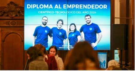 Tres científicos y un filósofo crearon una startup que usa IA para acelerar el descubrimiento de nuevos medicamentos imagen-2