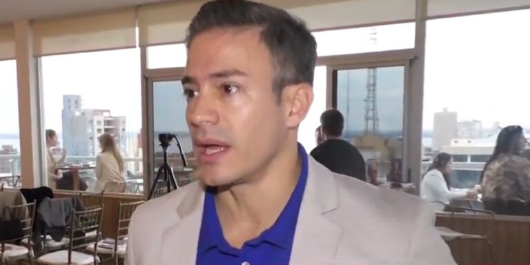 La medicina estética "es un mundo fascinante y no solo para mujeres", dice médico especializado imagen-7