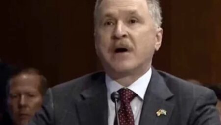 "Lamelas o Argentina": la reacción de Cristina Kirchner a los dichos del designado embajador Estados Unidos en Argentina imagen-1