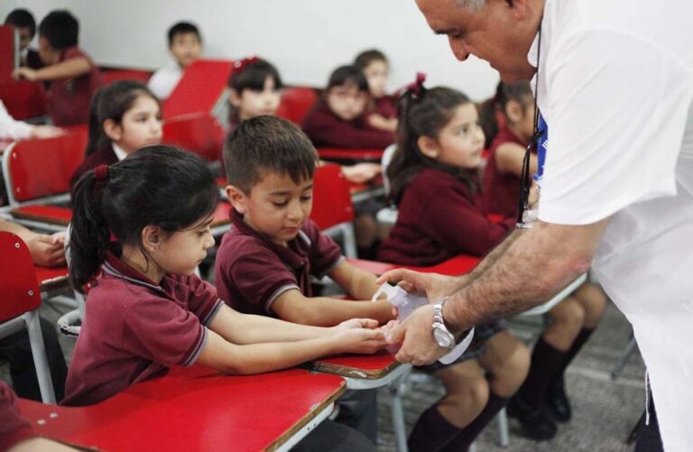 Regreso a las aulas: recomendaciones para prevenir enfermedades respiratorias tras el receso invernal imagen-24