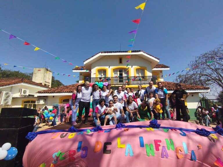 Celebraron el Mes de las Infancias en el Hospital Samic de Iguazú bajo el lema “Abrazando Infancias” Celebraron el Mes de las Infancias en el Hospital Samic de Iguazú bajo el lema “Abrazando Infancias” imagen-27