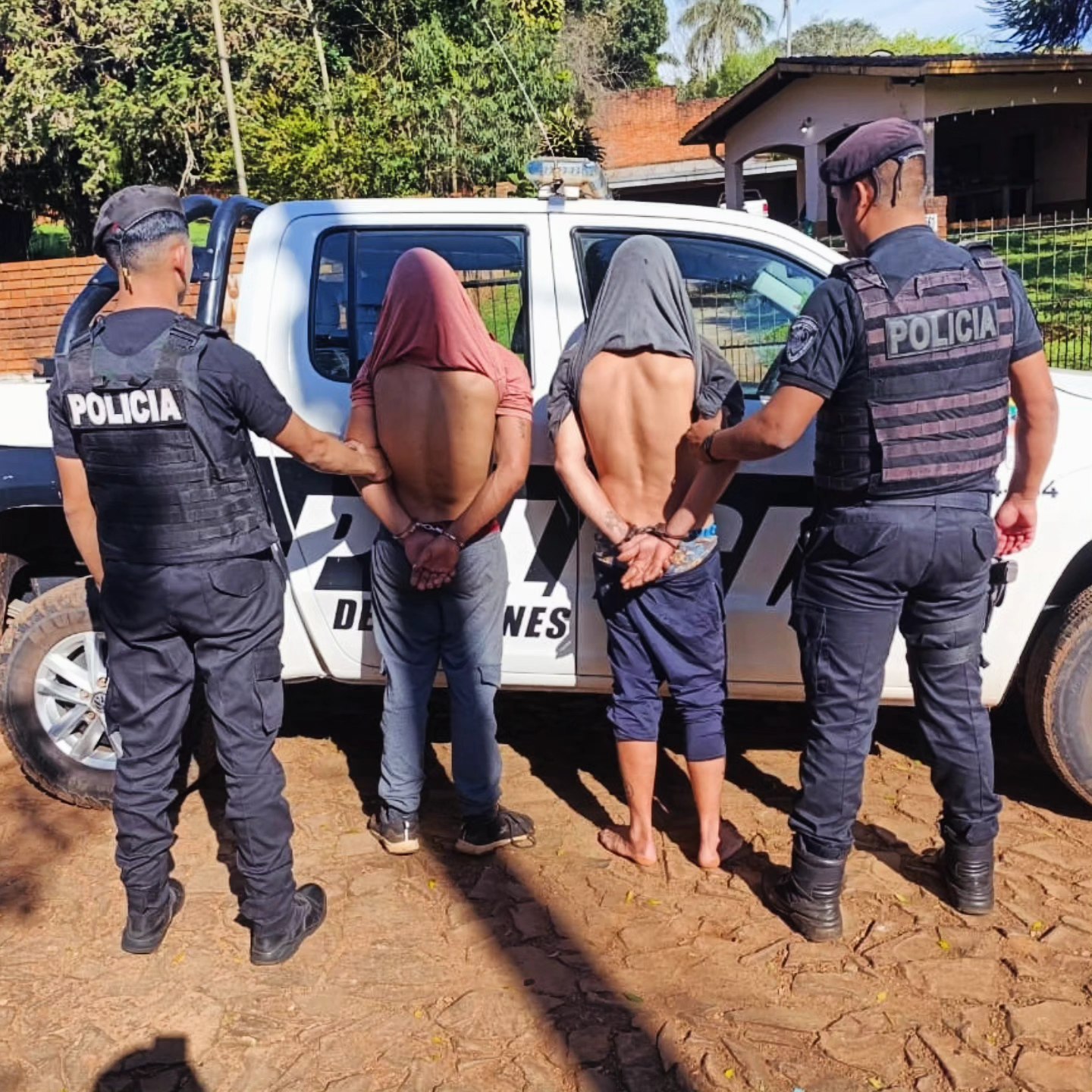 Patrullajes policiales permitieron arrestar a seis hombres involucrados en delitos en Misiones 3 Patrullajes policiales permitieron arrestar a seis hombres involucrados en delitos en Misiones imagen-2