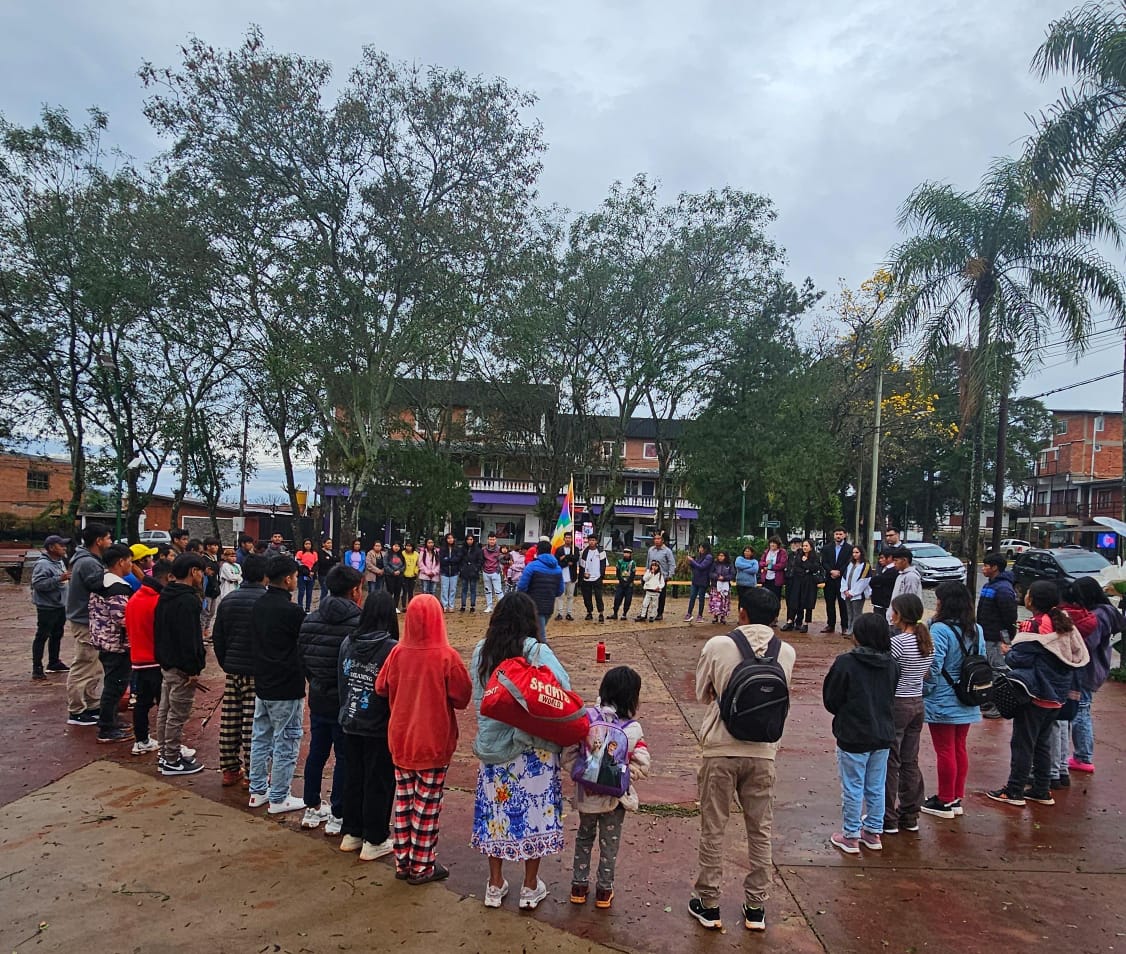 Capioví: comunidad mbya El Pocito reafirmó su reclamo territorial y el Estado se comprometió a brindar solución 7 Capioví: comunidad mbya El Pocito reafirmó su reclamo territorial y el Estado se comprometió a brindar solución imagen-6