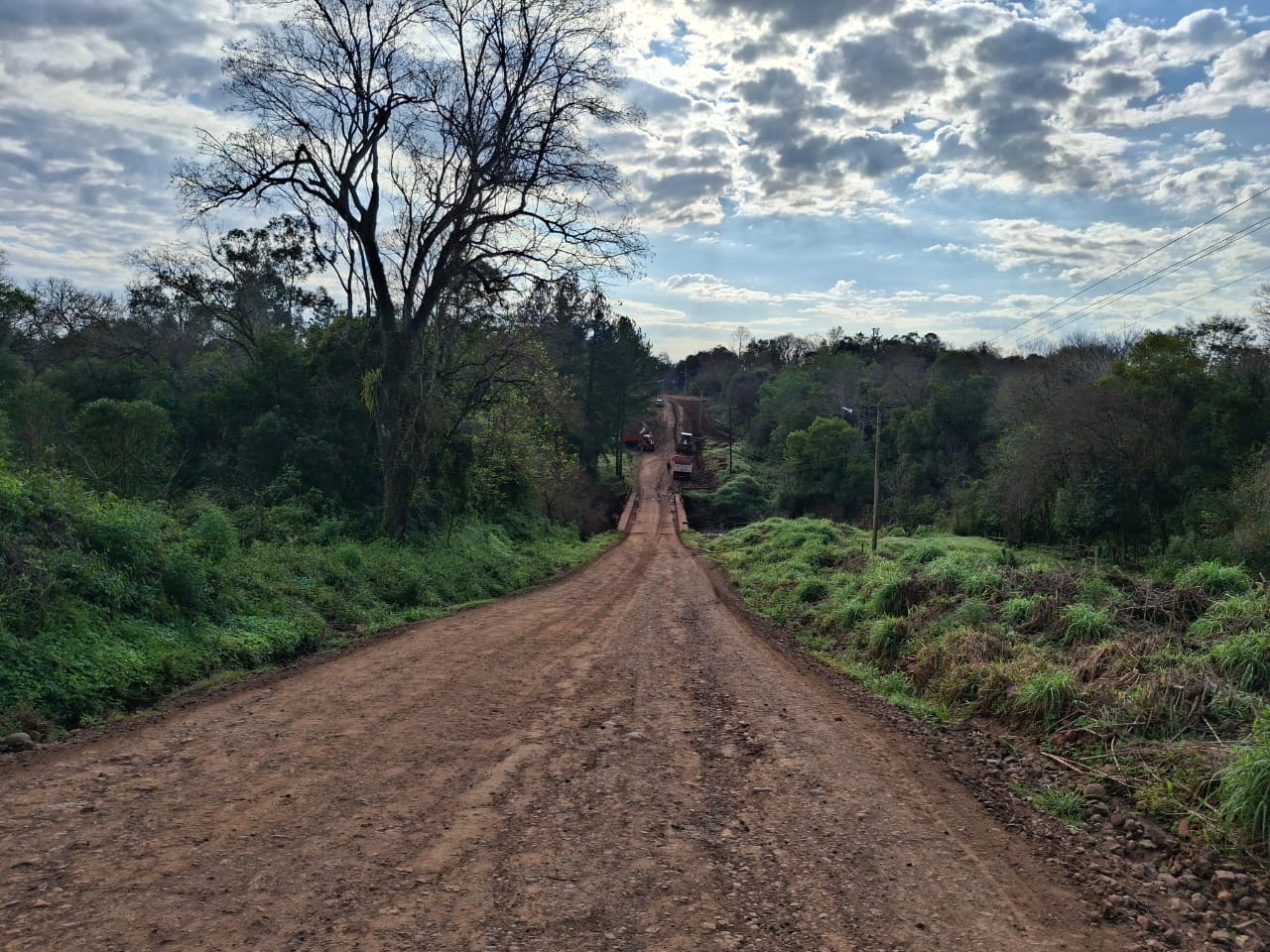 Vialidad de Misiones avanza con mantenimiento de rutas terradas en casi una decena de municipios para garantizar conectividad rural imagen-4