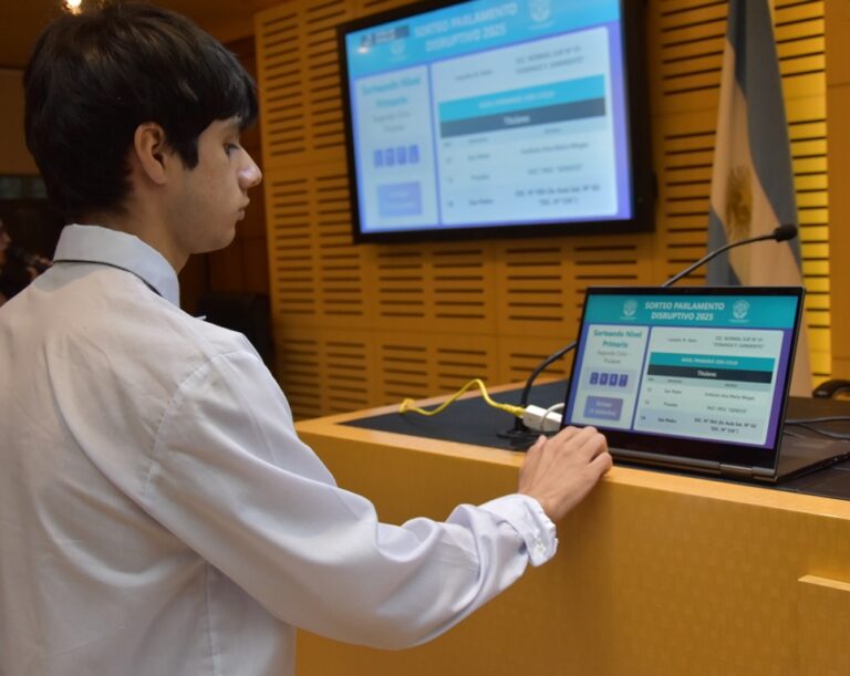 Para Educación, la Provincia está a la vanguardia al impulsar propuestas disruptivas "que cuidan los procesos de aprendizaje desde la primera infancia” imagen-29