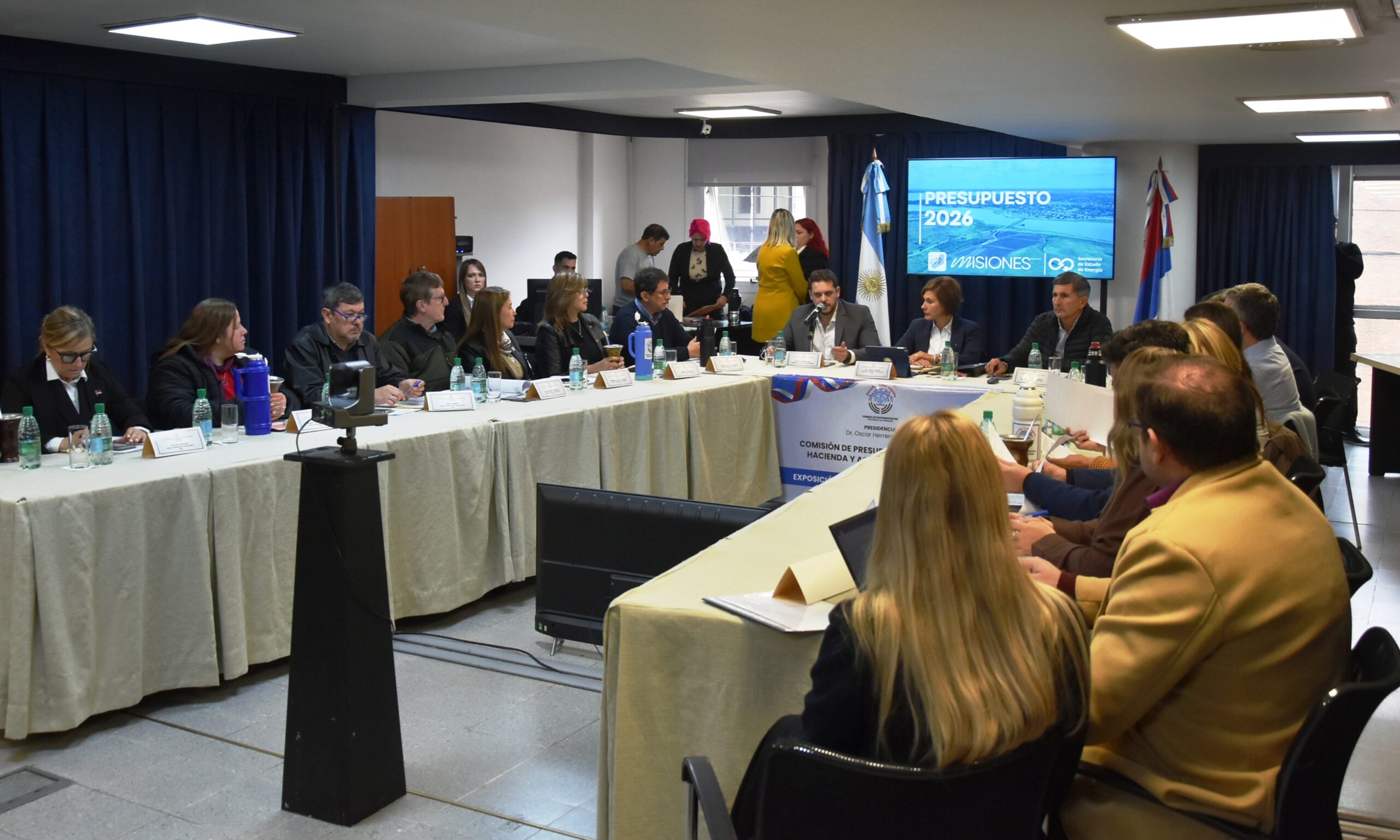 Legislatura: comenzaron las audiencias para el análisis del Presupuesto Provincial 2026 5 Legislatura: comenzaron las audiencias para el análisis del Presupuesto Provincial 2026 imagen-4