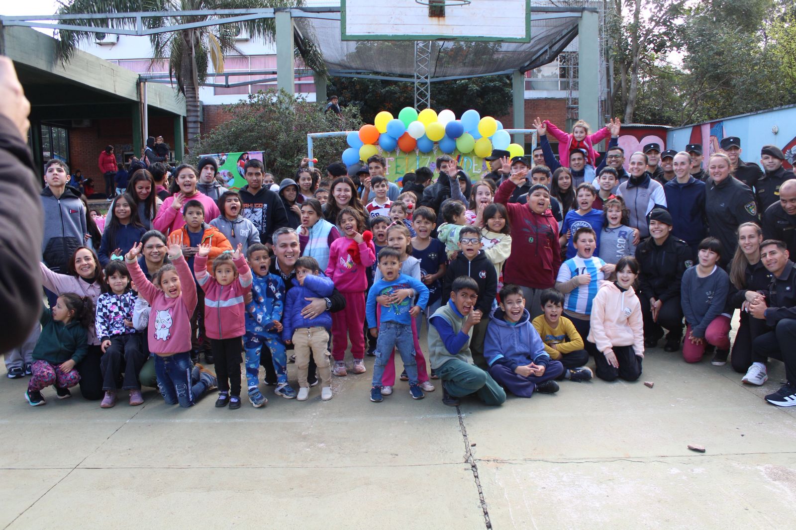 En el Mes de la Niñez, Posadas celebra con juegos, convenios y actividades que promueven los derechos de niños, niñas y adolescentes En el Mes de la Niñez, Posadas celebra con juegos, convenios y actividades que promueven los derechos de niños, niñas y adolescentes imagen-1