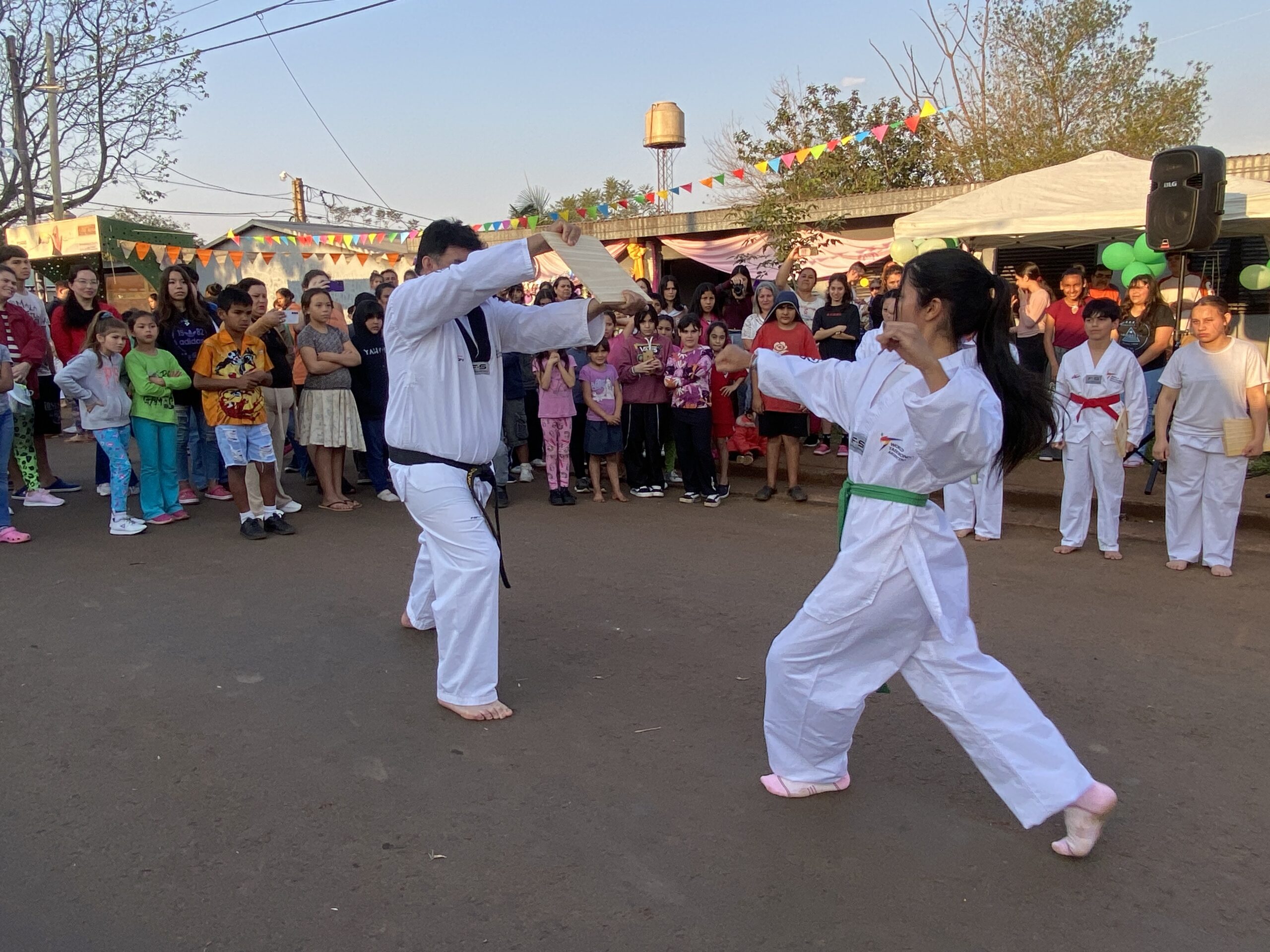 Festejos por el Mes de la Niñez y aniversario del Punto Preventivo Sol de Misiones 3 Festejos por el Mes de la Niñez y aniversario del Punto Preventivo Sol de Misiones imagen-2