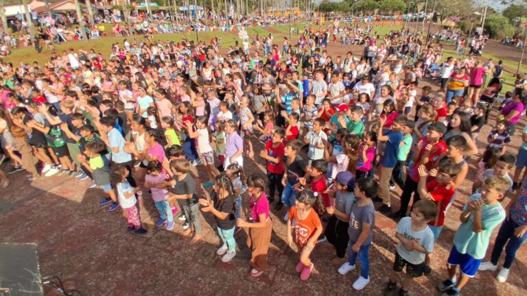 "Gurises" animó multitudinarios encuentros en Alem y 25 de Mayo imagen-38