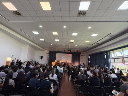 DescentralizAR, a sala llena en el Parque para acercar el conocimiento sobre Bitcoin y criptomonedas DescentralizAR, a sala llena en el Parque para acercar el conocimiento sobre Bitcoin y criptomonedas imagen-8