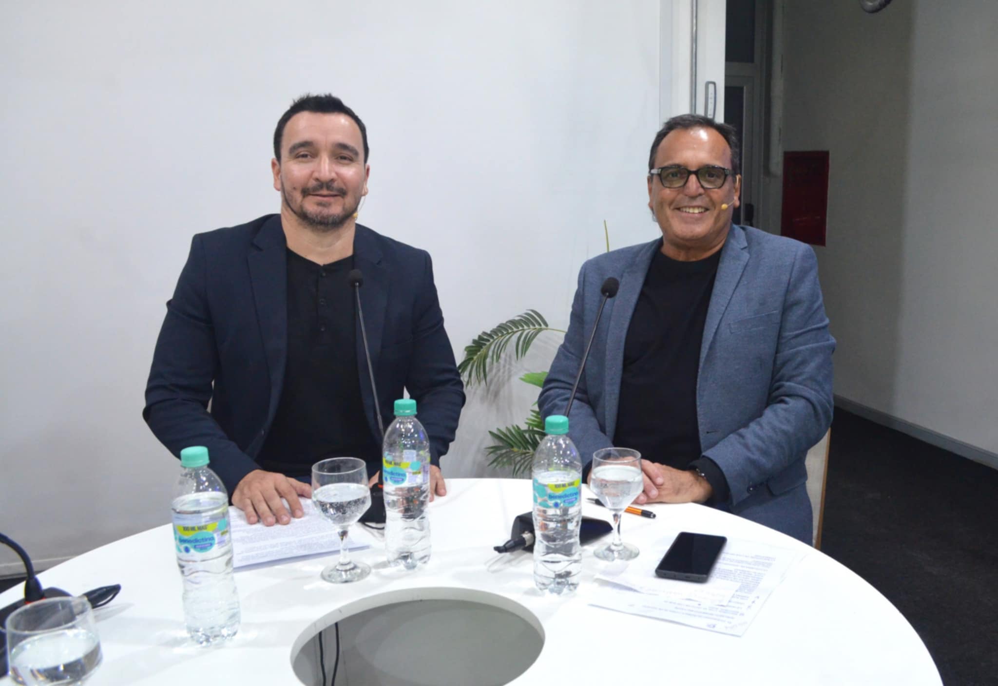 Safrán: "Siempre lo electoral complica a la economía pero el gobierno de Milei se complicó" imagen-4