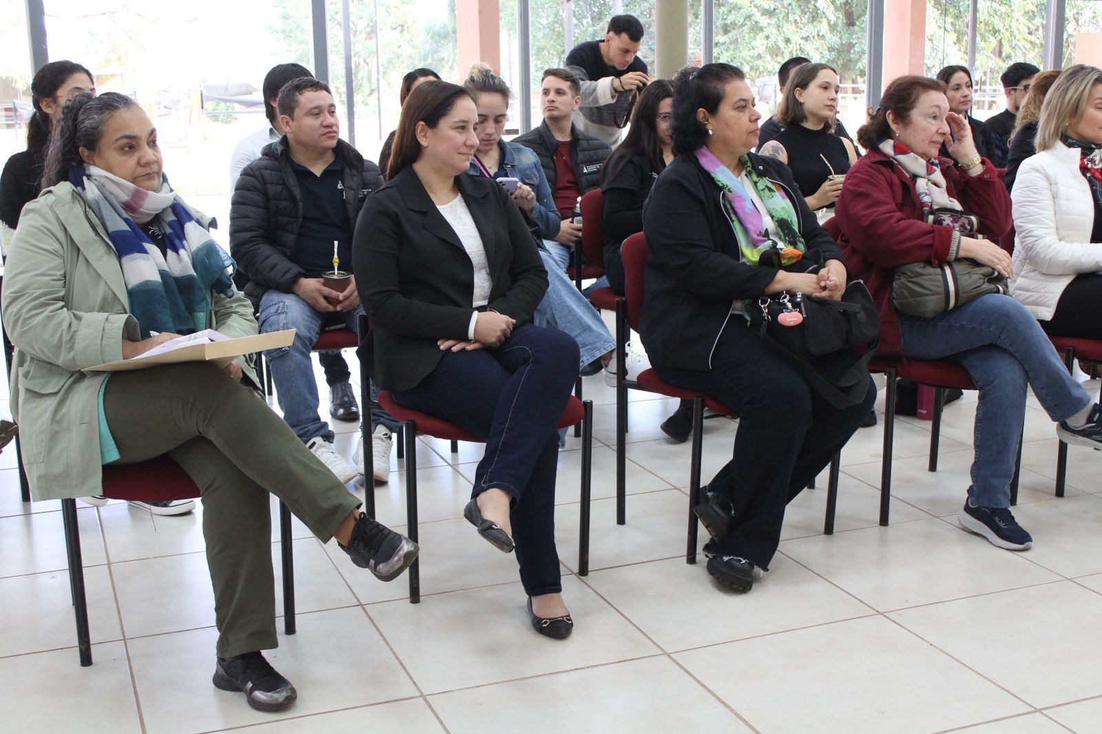 Nueva diplomatura en salud mental comunitaria: brindarán herramientas para profesionales, funcionarios y referentes sociales 9 Nueva diplomatura en salud mental comunitaria: brindarán herramientas para profesionales, funcionarios y referentes sociales imagen-8