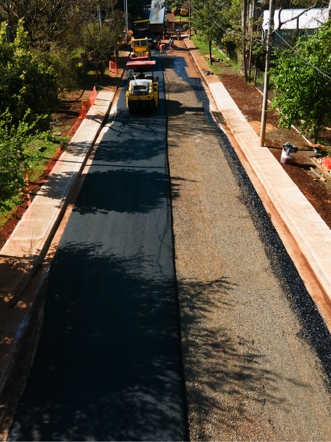 Finalizó la obra de saneamiento en la calle Humel: mejoras en drenaje pluvial, repavimentación y restablecimiento del tránsito en Posadas 3 Finalizó la obra de saneamiento en la calle Humel: mejoras en drenaje pluvial, repavimentación y restablecimiento del tránsito en Posadas imagen-2