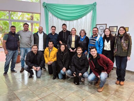 Puentes Productivos llegó a Montecarlo y San Martín con nuevas reuniones de gabinete del Ministerio del Agro Puentes Productivos llegó a Montecarlo y San Martín con nuevas reuniones de gabinete del Ministerio del Agro imagen-3