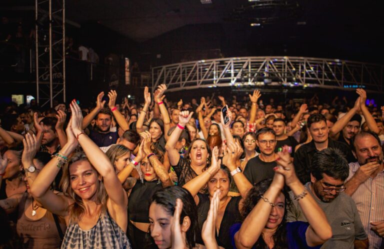 Con DJs invitados y música que recorre dos décadas, la Funfest se despide del 2025 con su última edición Con DJs invitados y música que recorre dos décadas, la Funfest se despide del 2025 con su última edición imagen-31