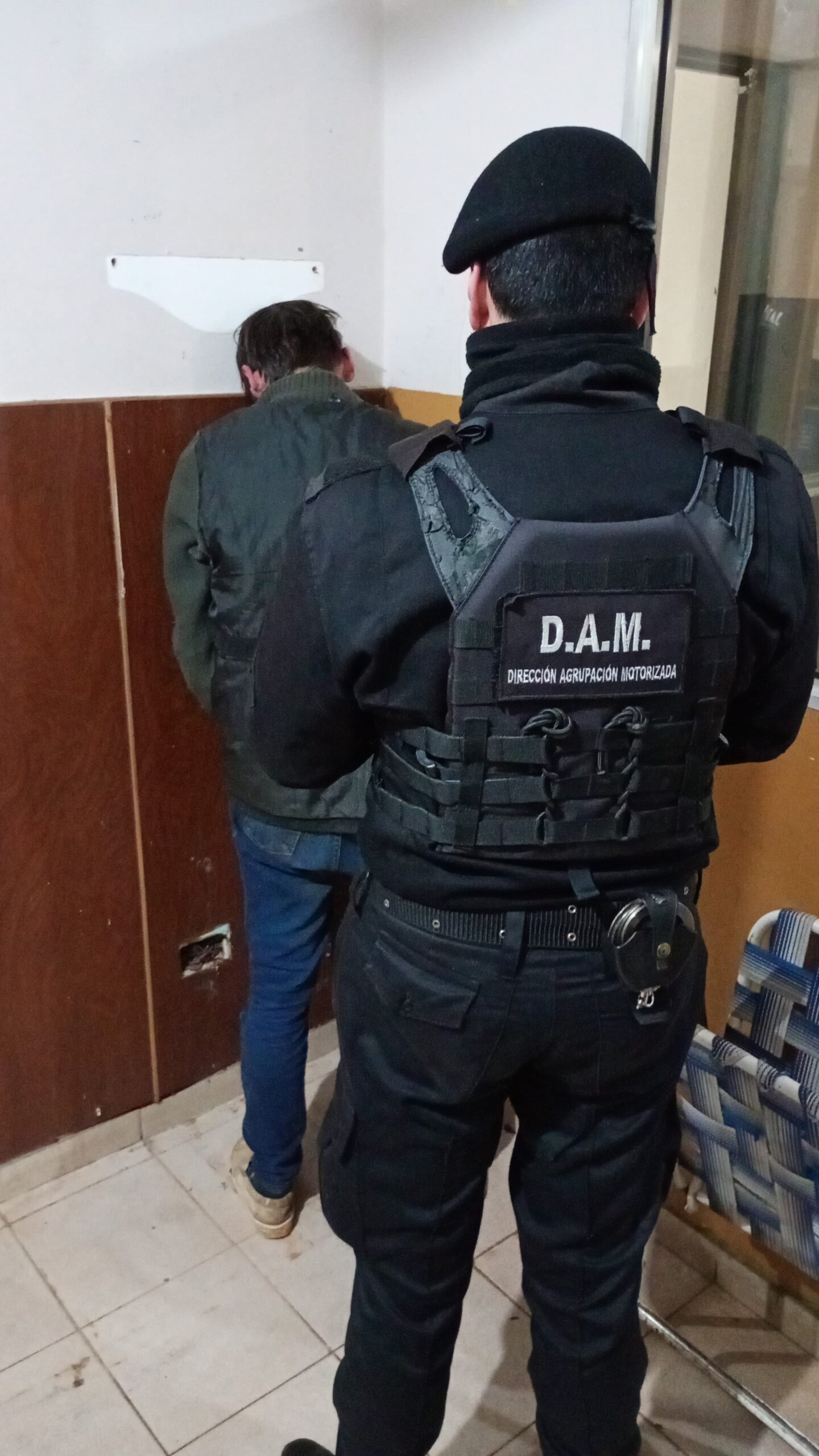 La Policía neutralizó a una banda que operaba en la Chacra 103 de Posadas: 11 detenidos 5 La Policía neutralizó a una banda que operaba en la Chacra 103 de Posadas: 11 detenidos imagen-4