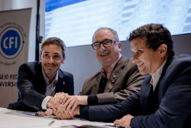 Un Estado que piensa, cuida y hace imagen-39