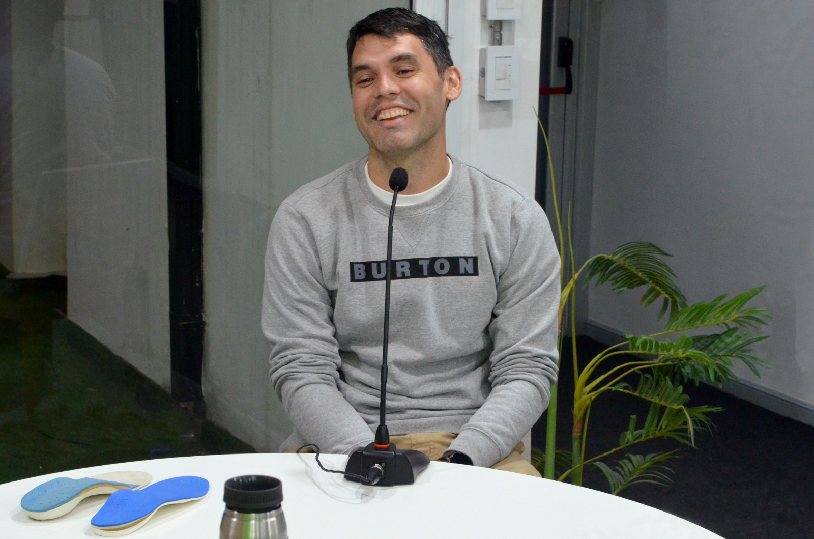 Desde la kinesiología, explicaron cómo el estudio de la pisada permite prevenir dolencias y corregir desbalances posturales imagen-6