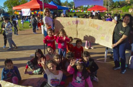 Por el Mes de las Infancias, Ecología realizó una jornada con juegos y actividades ambientales en la Chacra 145 imagen-1