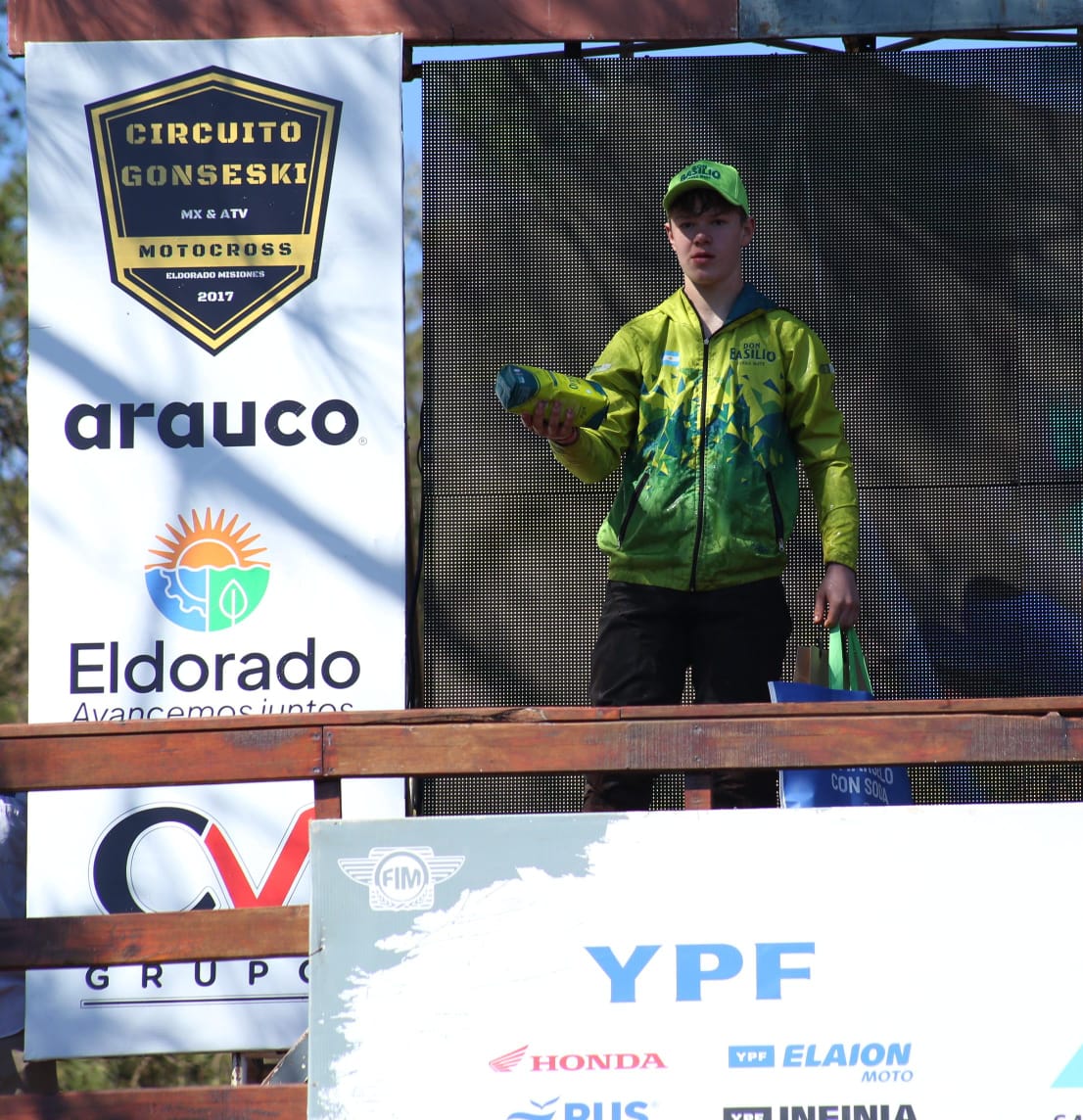 Motocross: la 5ta fecha del Argentino convocó a una multitud y fue un éxito en Eldorado 7 Motocross: la 5ta fecha del Argentino convocó a una multitud y fue un éxito en Eldorado imagen-6