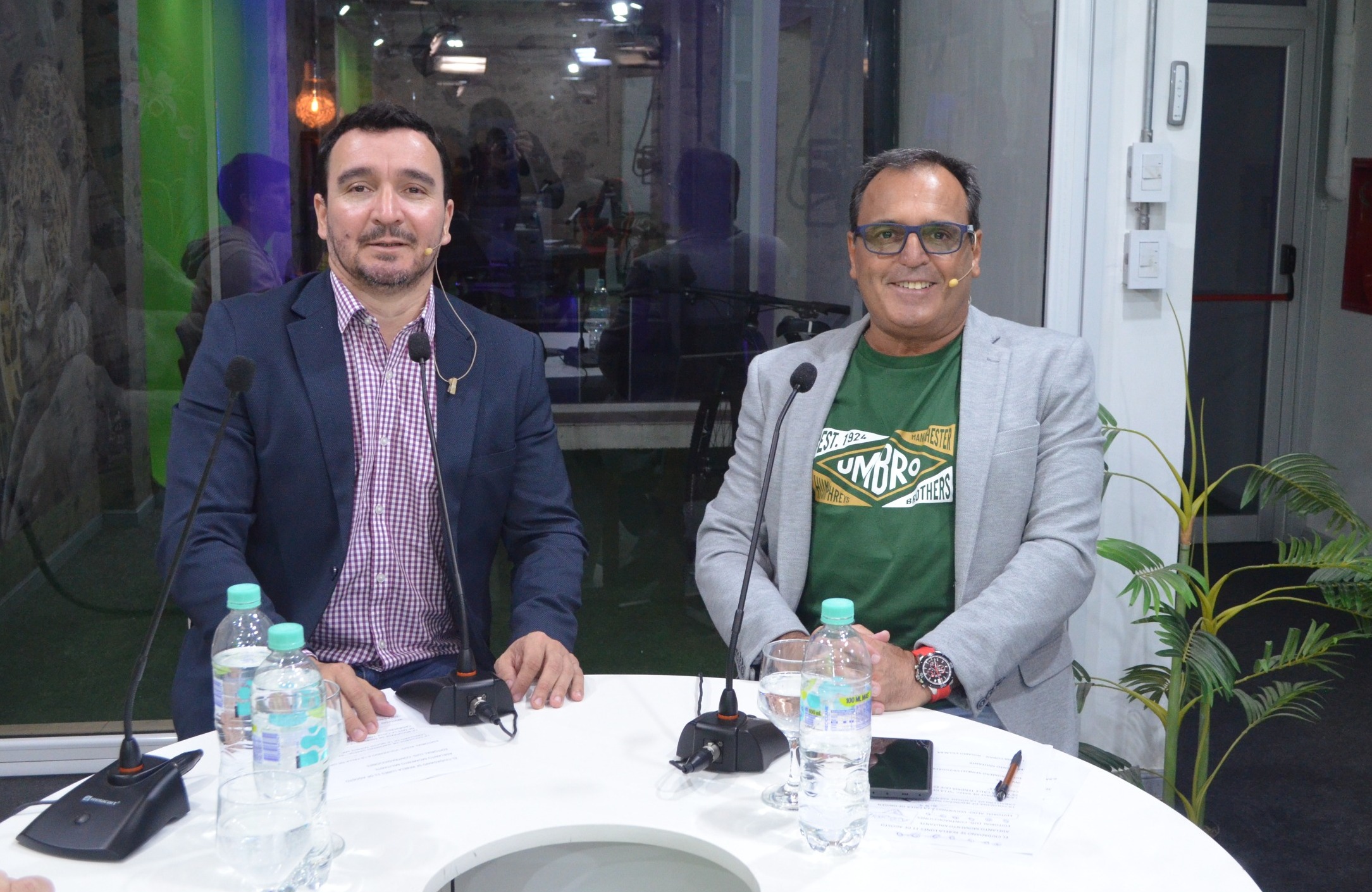 "Las economías regionales motorizan una provincia" dijo Romero Spinelli pero observó que la desregulación perjudicó al productor 3 "Las economías regionales motorizan una provincia" dijo Romero Spinelli pero observó que la desregulación perjudicó al productor imagen-2